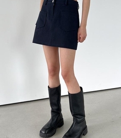 BLACKUP-短裙<br>블랙업-뉴웜 로우웨이스트 포켓스커트